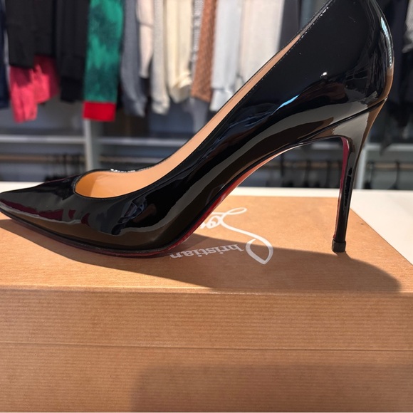 Black Patent Leather Stiletto Heels - Picture 1 of 2